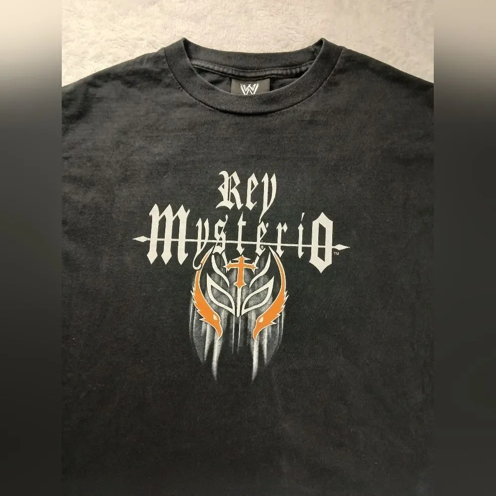 Vintage WWE Rey Mysterio Lucha Libre Luchadore Mask Size M T-shirt 2004 Trinity‎